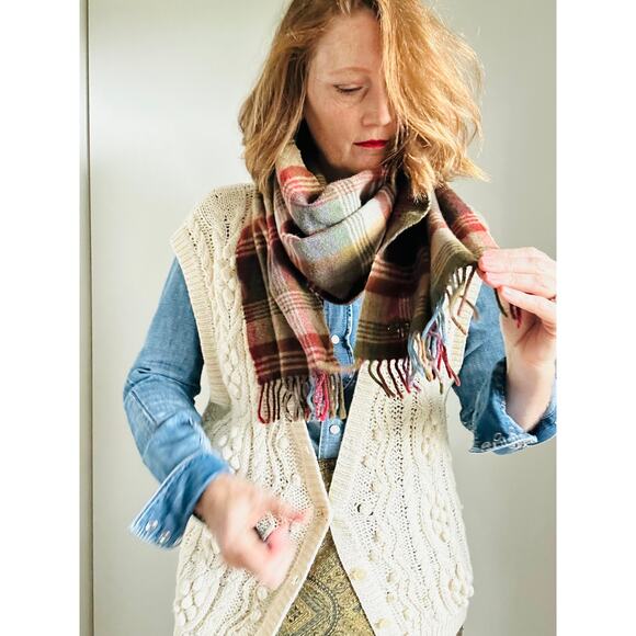 VTG Cableknit Sweater Vest Cream Size Medium Classic Fisherman Knit Fall Staple - Picture 6 of 7